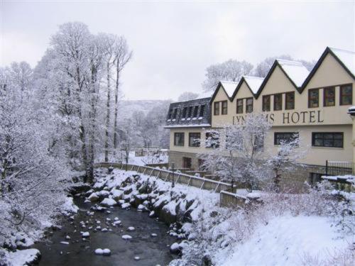 Lynhams Hotel Laragh Exterior photo